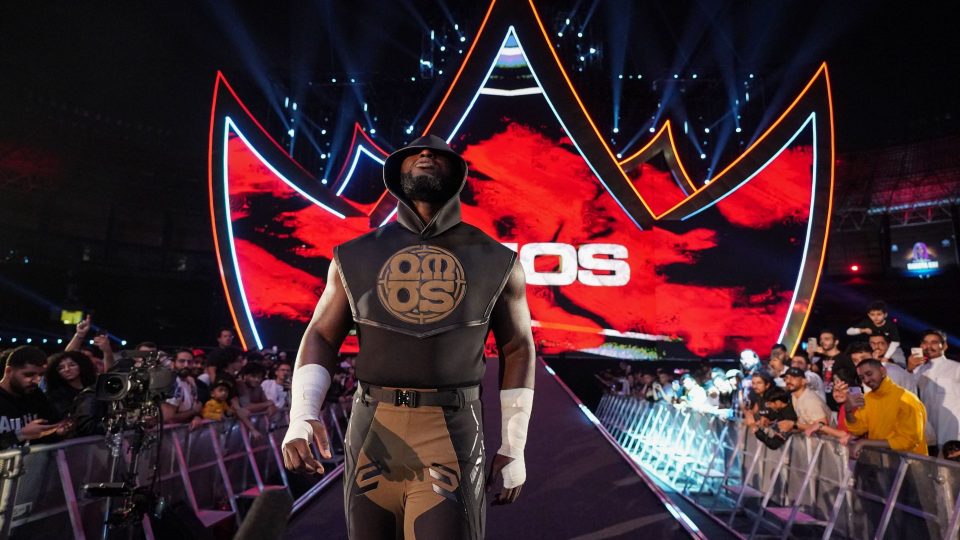 Omos makes his entrance at WWE Crown Jewel 2022