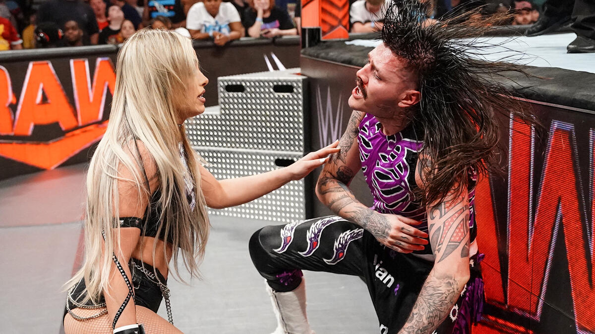 WWE Star Liv Morgan Shows Off Unique Love To Dominik Mysterio After Legitimate Injury WWE Star Liv Morgan Shows Off Unique Love To Dominik Mysterio After Legitimate Injury