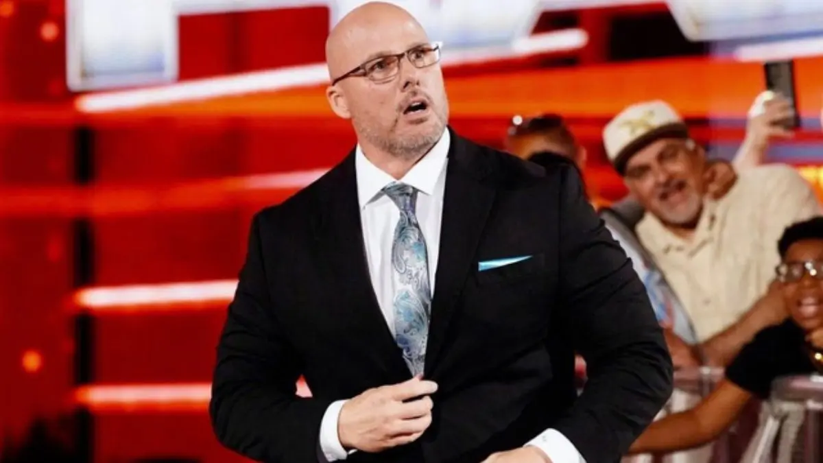Top WWE RAW Babyface Turns On Adam Pearce: &ldquo;Enough Is Enough&rdquo;