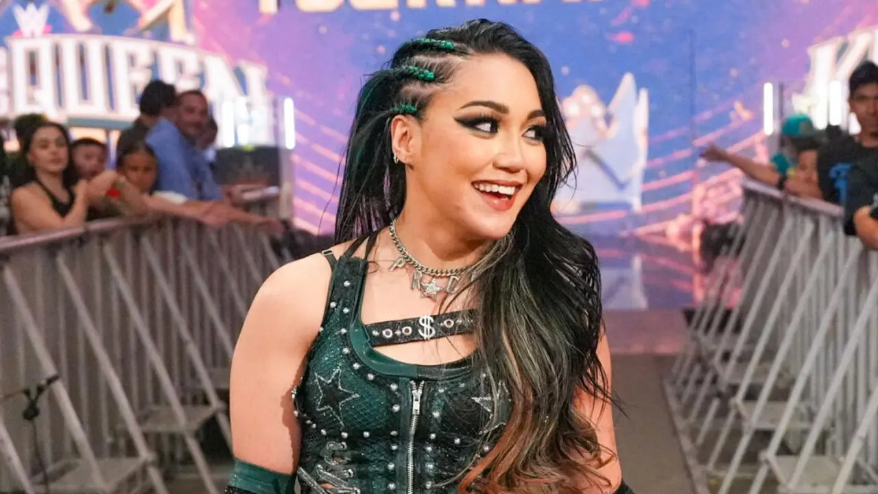 WWE Star Gets Married, Roxanne Perez Shares Private Ceremony Clip WWE Star Gets Married, Roxanne Perez Shares Private Ceremony Clip