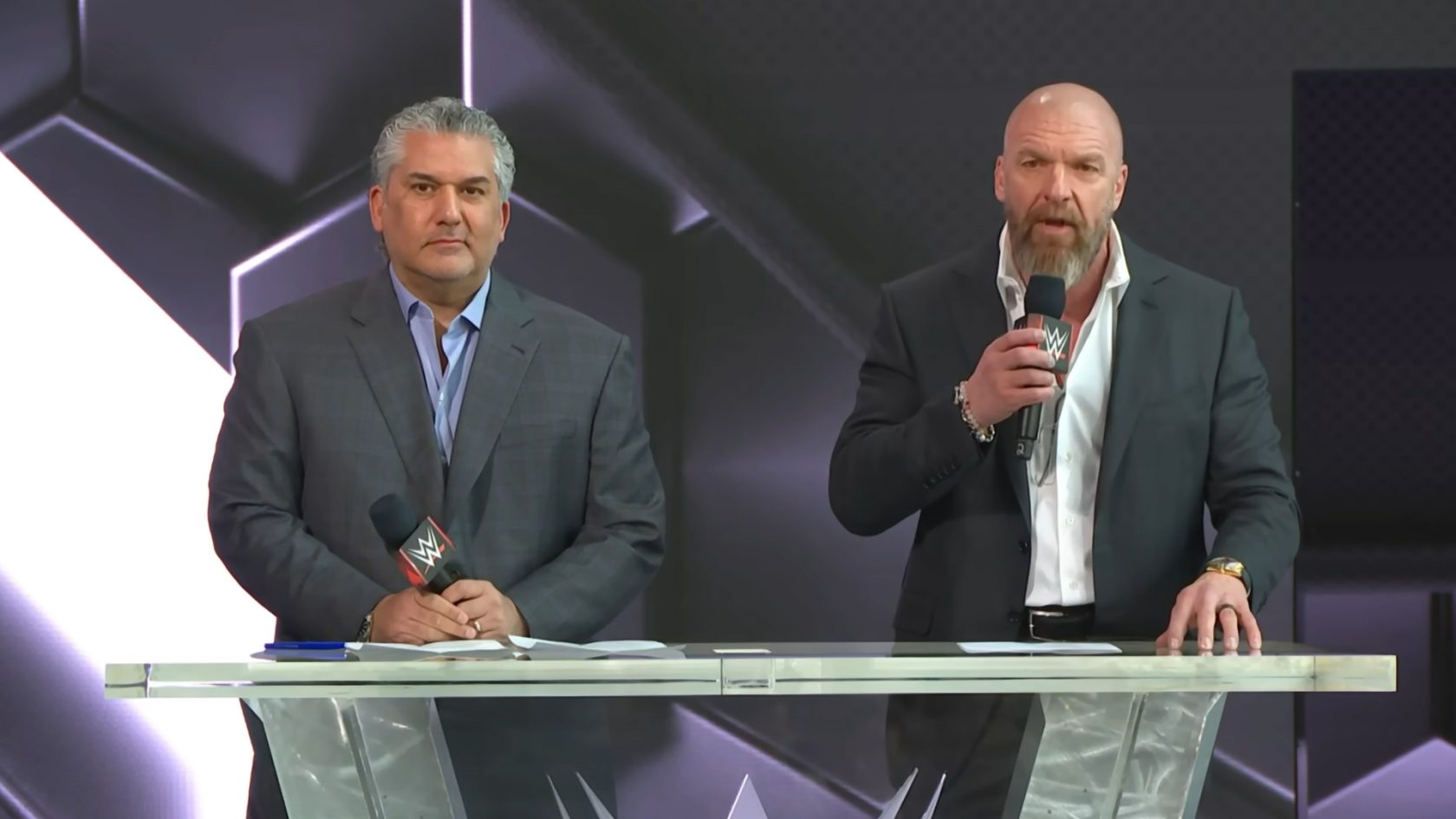 WWE Talents Blatantly Told To Ignore The IWC