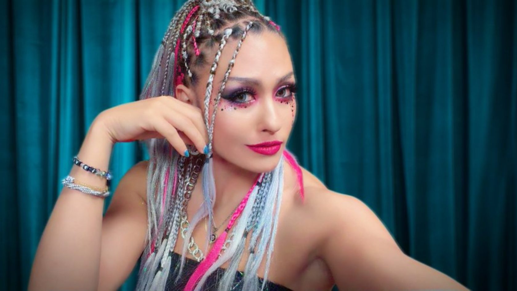 Giulia Looks Unrecognizable While Training With Recently Released WWE Star